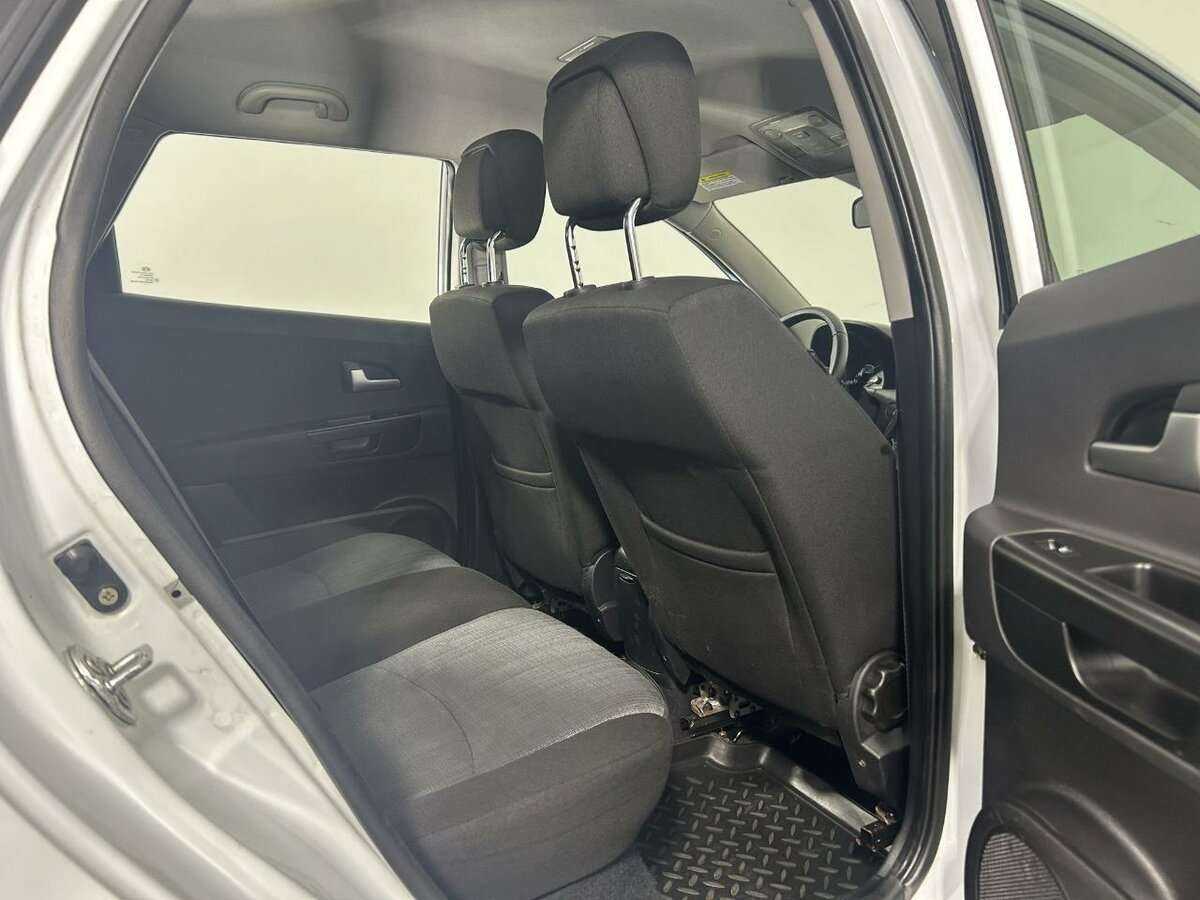 Kia Ceed, 2012 Фото №17