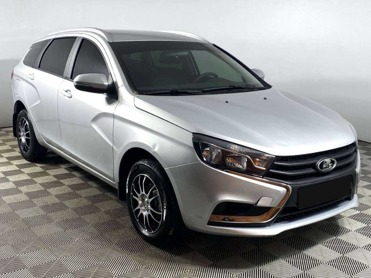 Lada (ВАЗ) Vesta SW, 2021 - 26 000 км. | Фото №3