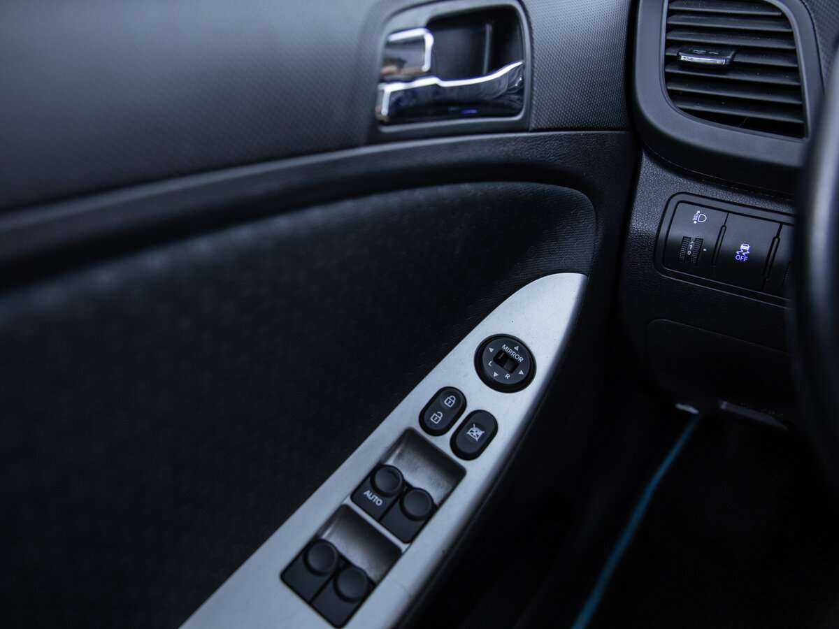 Hyundai Solaris, 2012 Фото №11