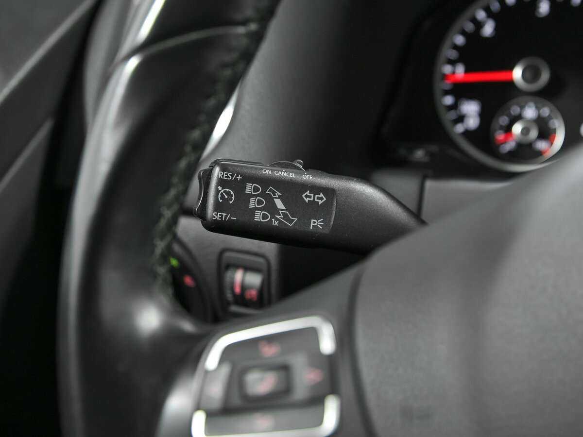 Volkswagen Tiguan, 2013 Фото №9