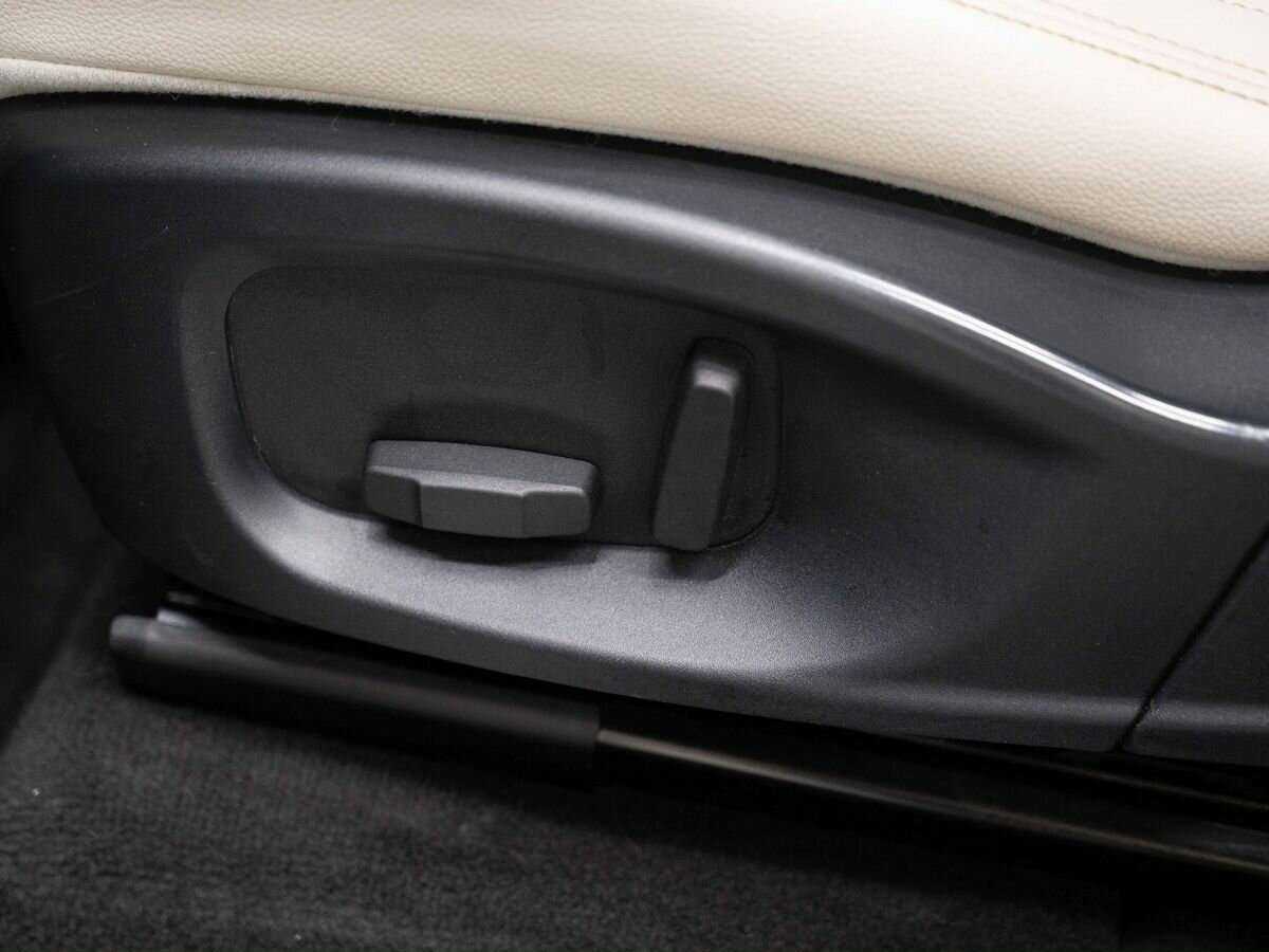 Jaguar F-Pace, 2017 Фото №23