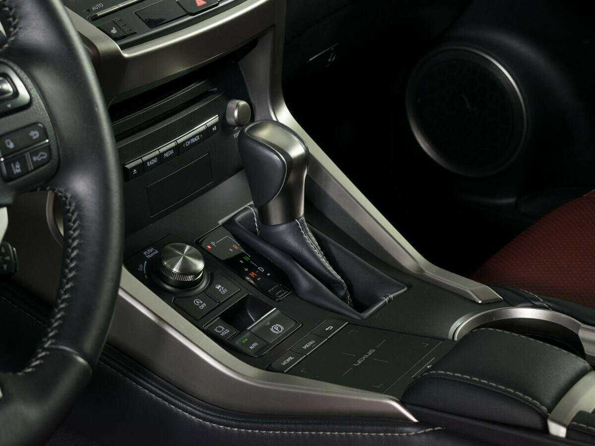 Lexus NX 200, 2021 Фото №16