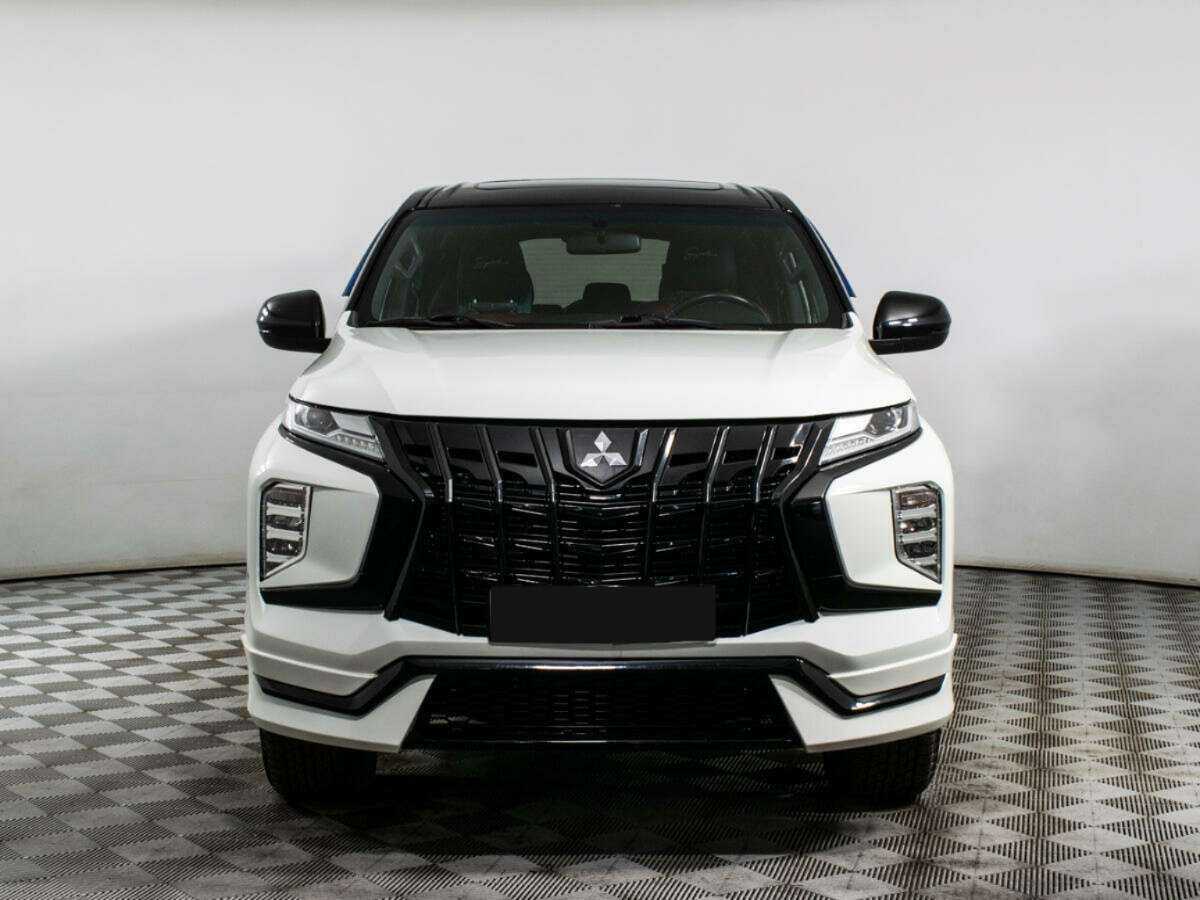 Mitsubishi Montero Sport, 2022 Фото №2