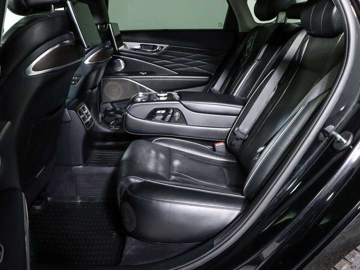 Kia K900, 2019 Фото №9