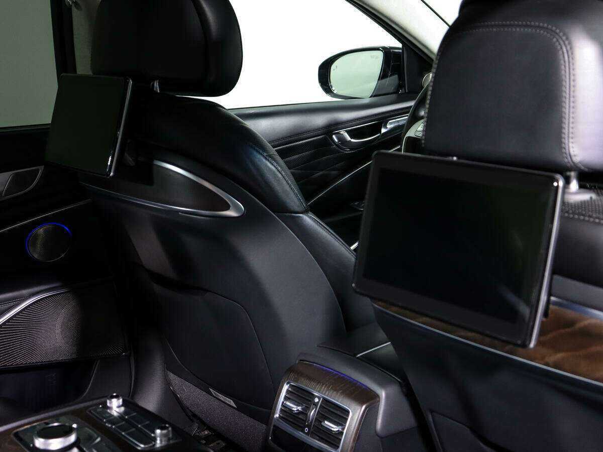 Kia K900, 2019 Фото №20
