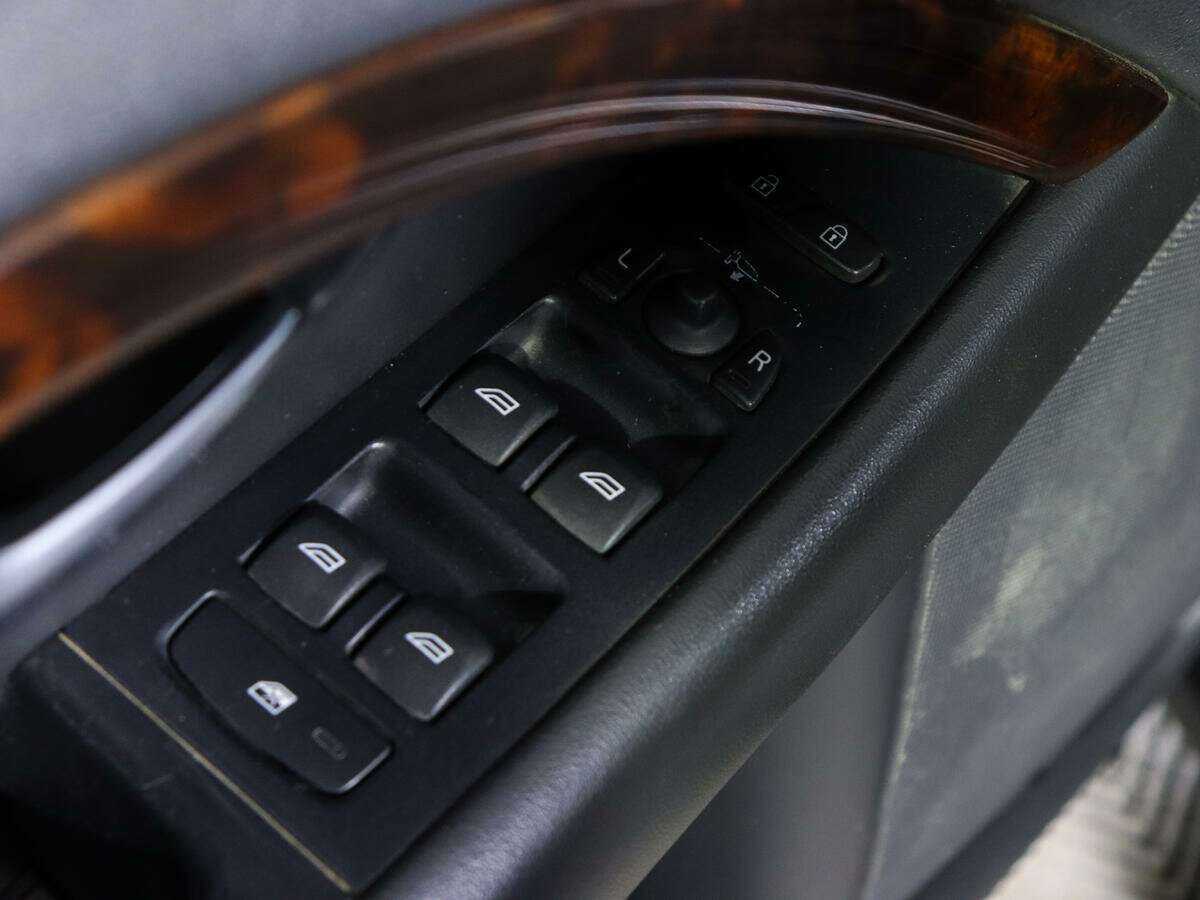 Volvo XC70, 2010 Фото №13