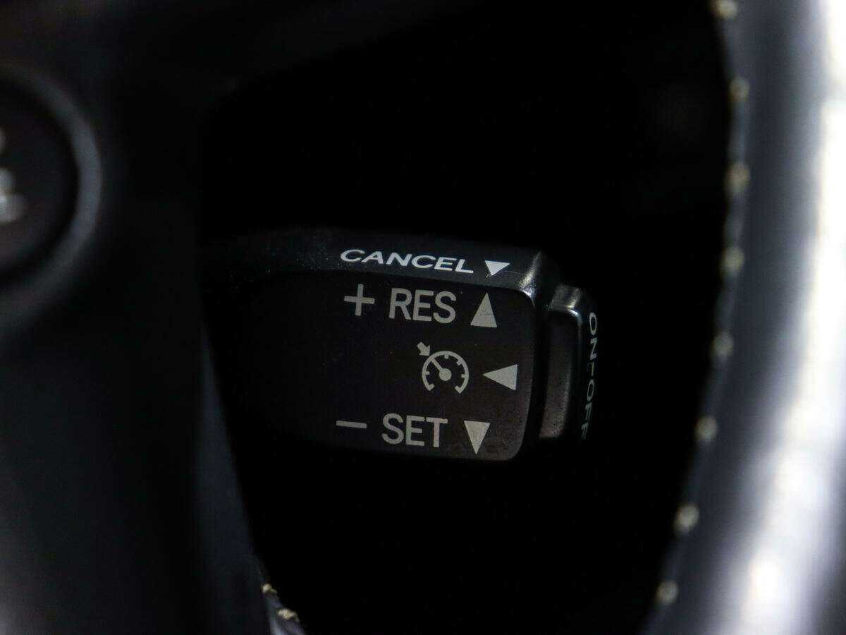 Lexus GX 460, 2011 Фото №17