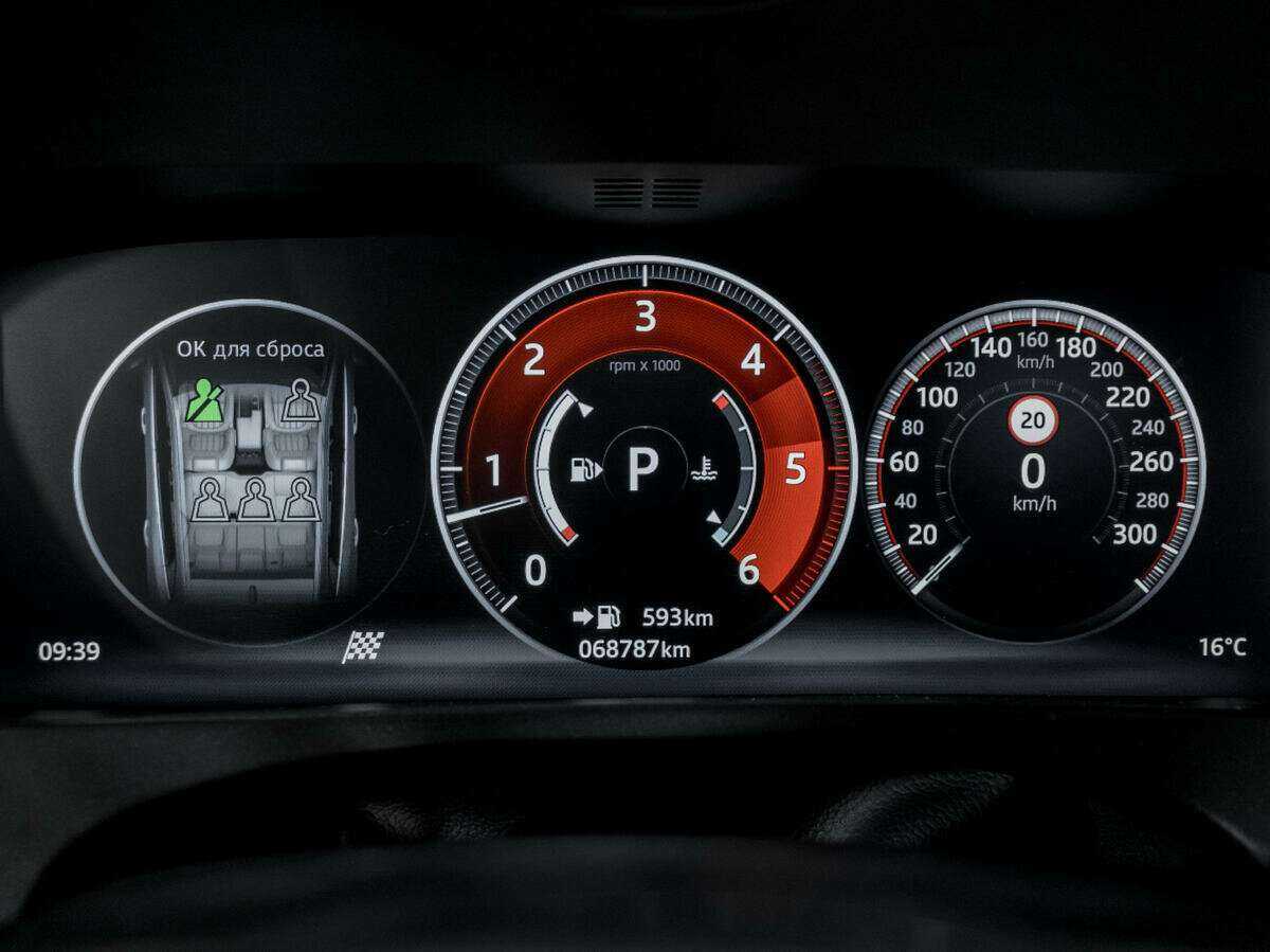 Jaguar F-Pace, 2016 Фото №11