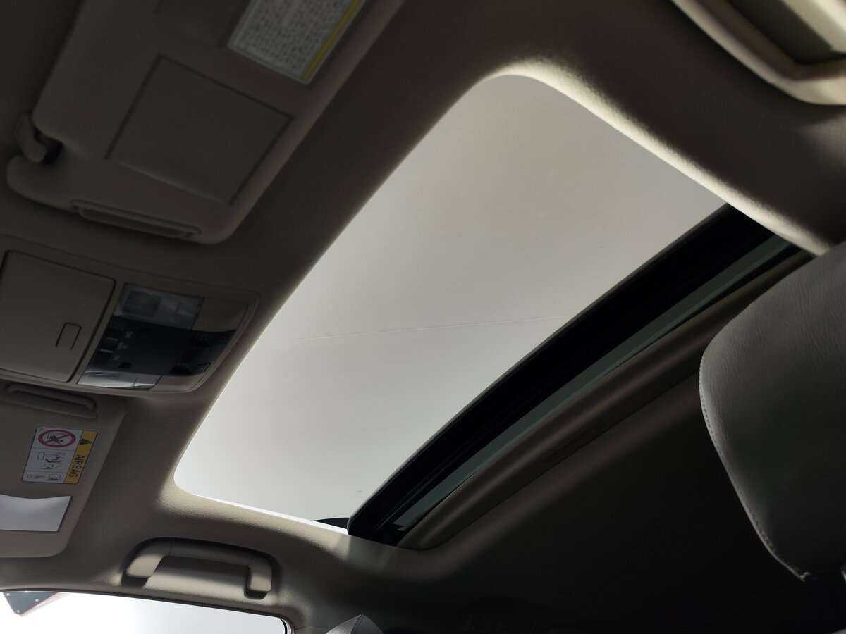 Toyota Land Cruiser Prado, 2021 Фото №10