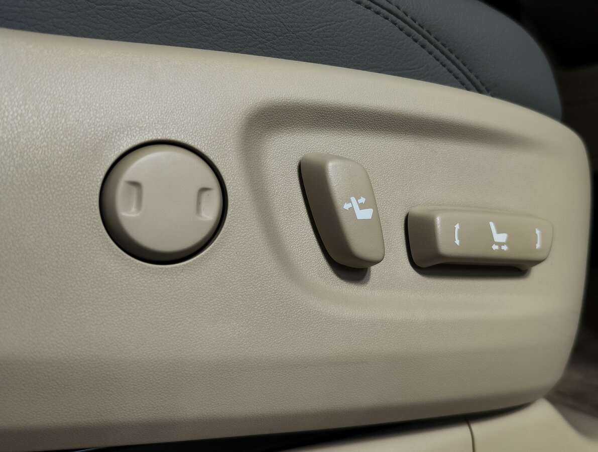 Toyota Land Cruiser Prado, 2021 Фото №14