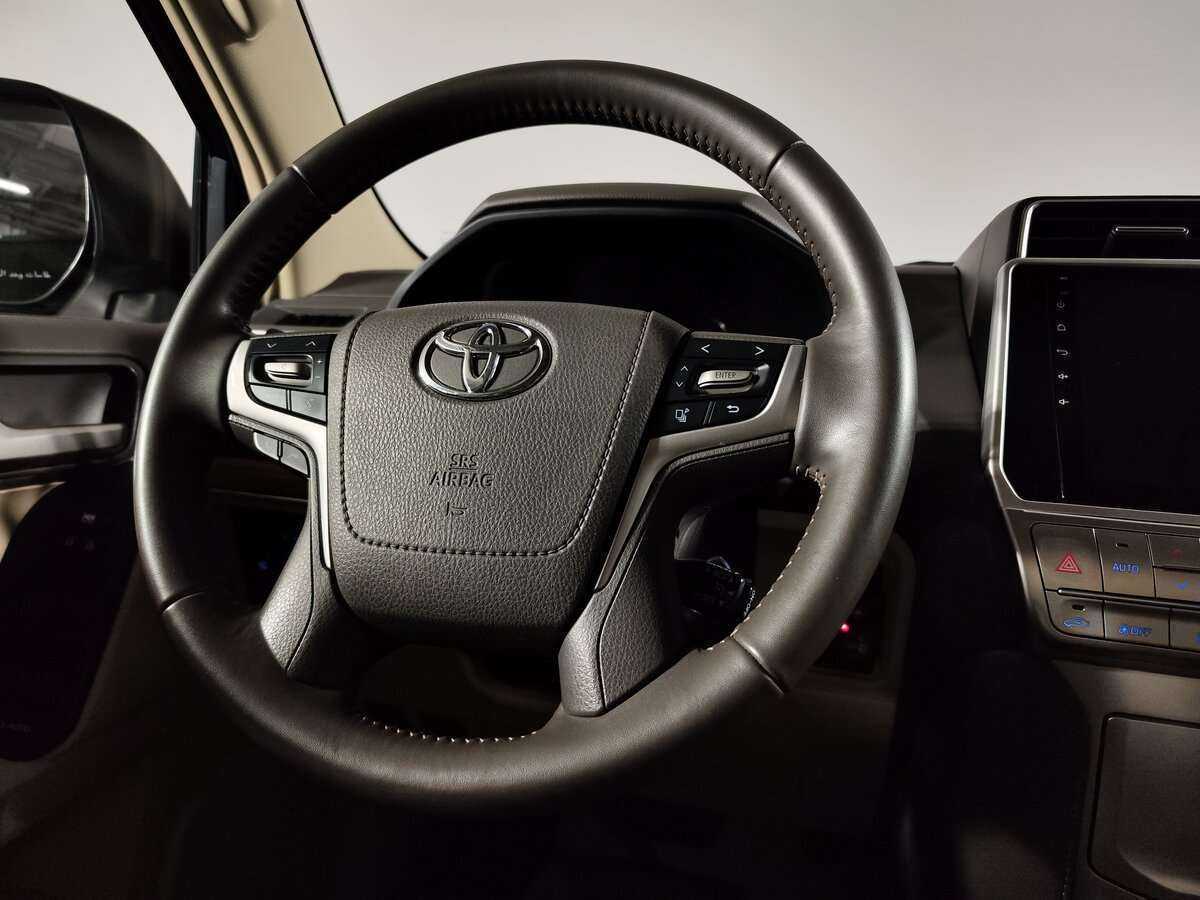 Toyota Land Cruiser Prado, 2021 Фото №19