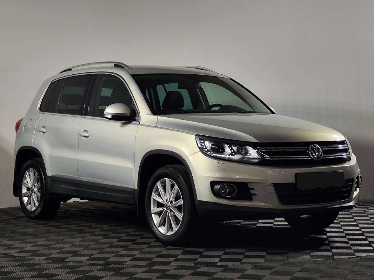 Volkswagen Tiguan, 2012 - 214 000 км. | Фото №2
