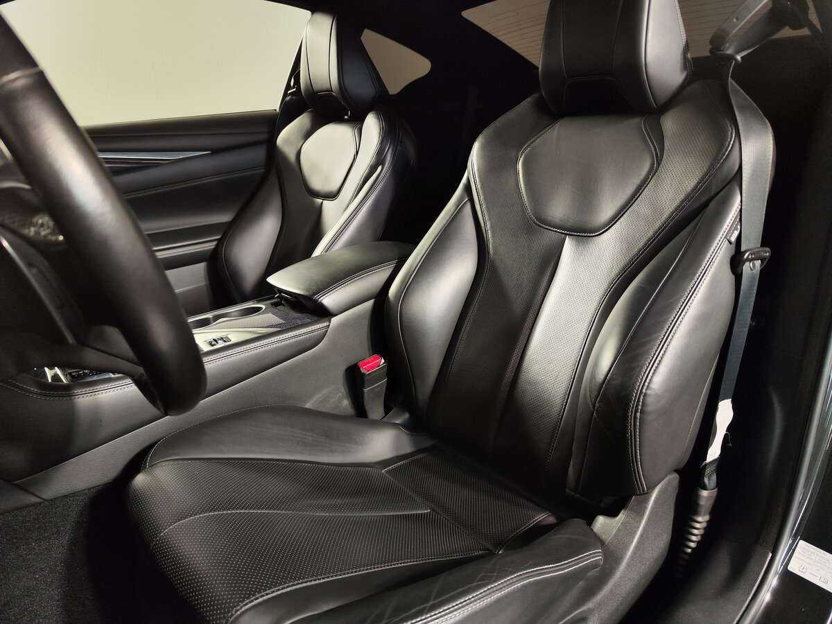 Infiniti Q60, 2017 Фото №8