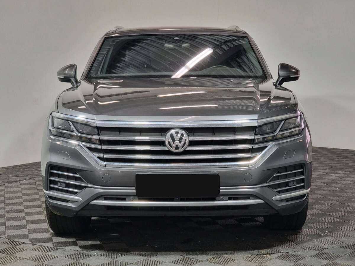 Volkswagen Touareg, 2020 - 81 299 км. | Фото №2