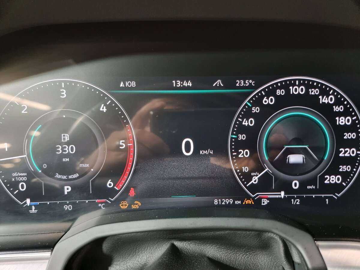 Volkswagen Touareg, 2020 Фото №19