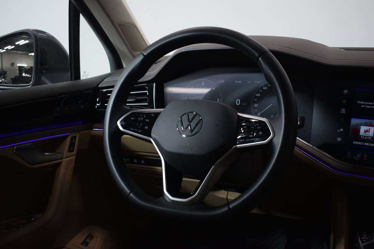 Volkswagen Touareg, 2022 Фото №10