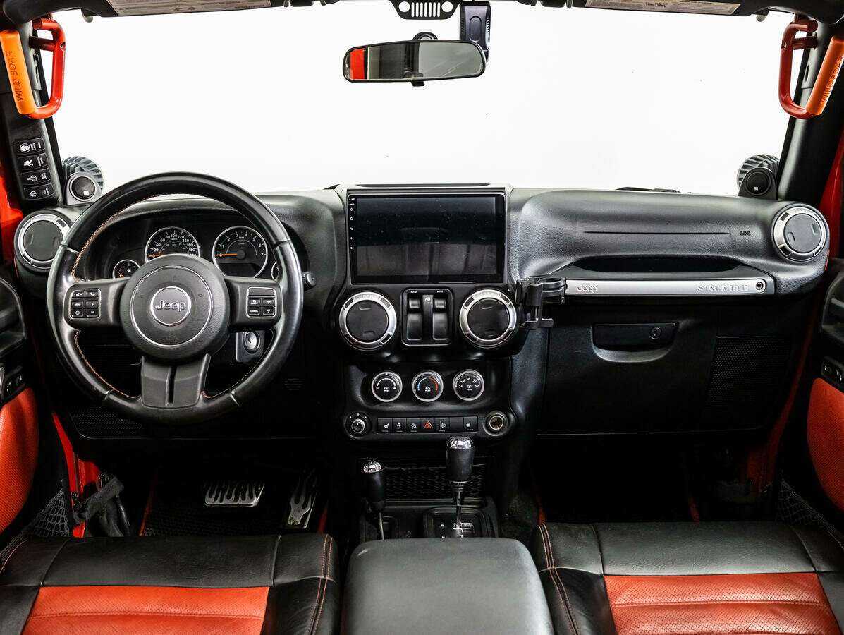 Jeep Wrangler, 2011 Фото №12