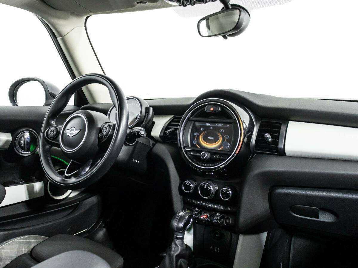Mini Hatch Cooper, 2016 Фото №9
