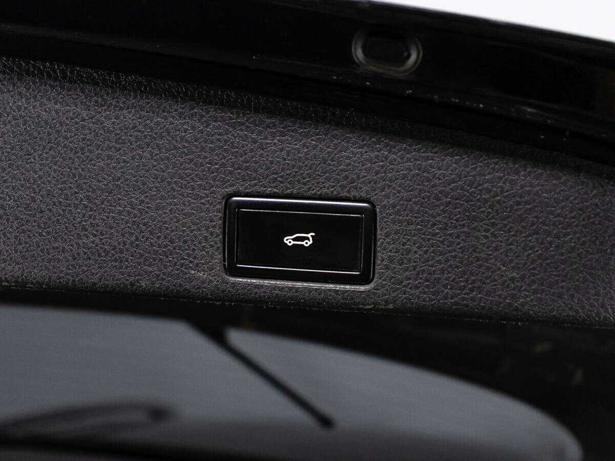 Volkswagen Touareg, 2011 Фото №15