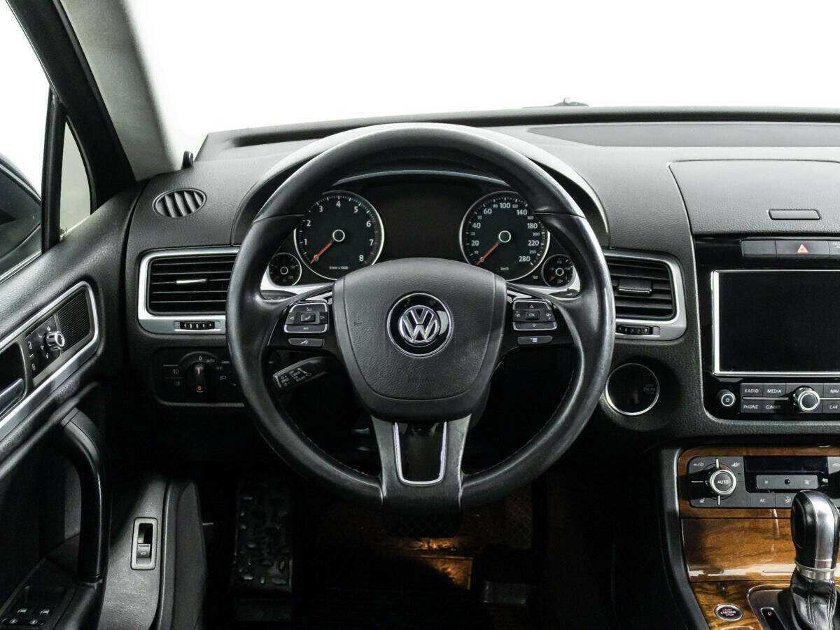 Volkswagen Touareg, 2011 Фото №18