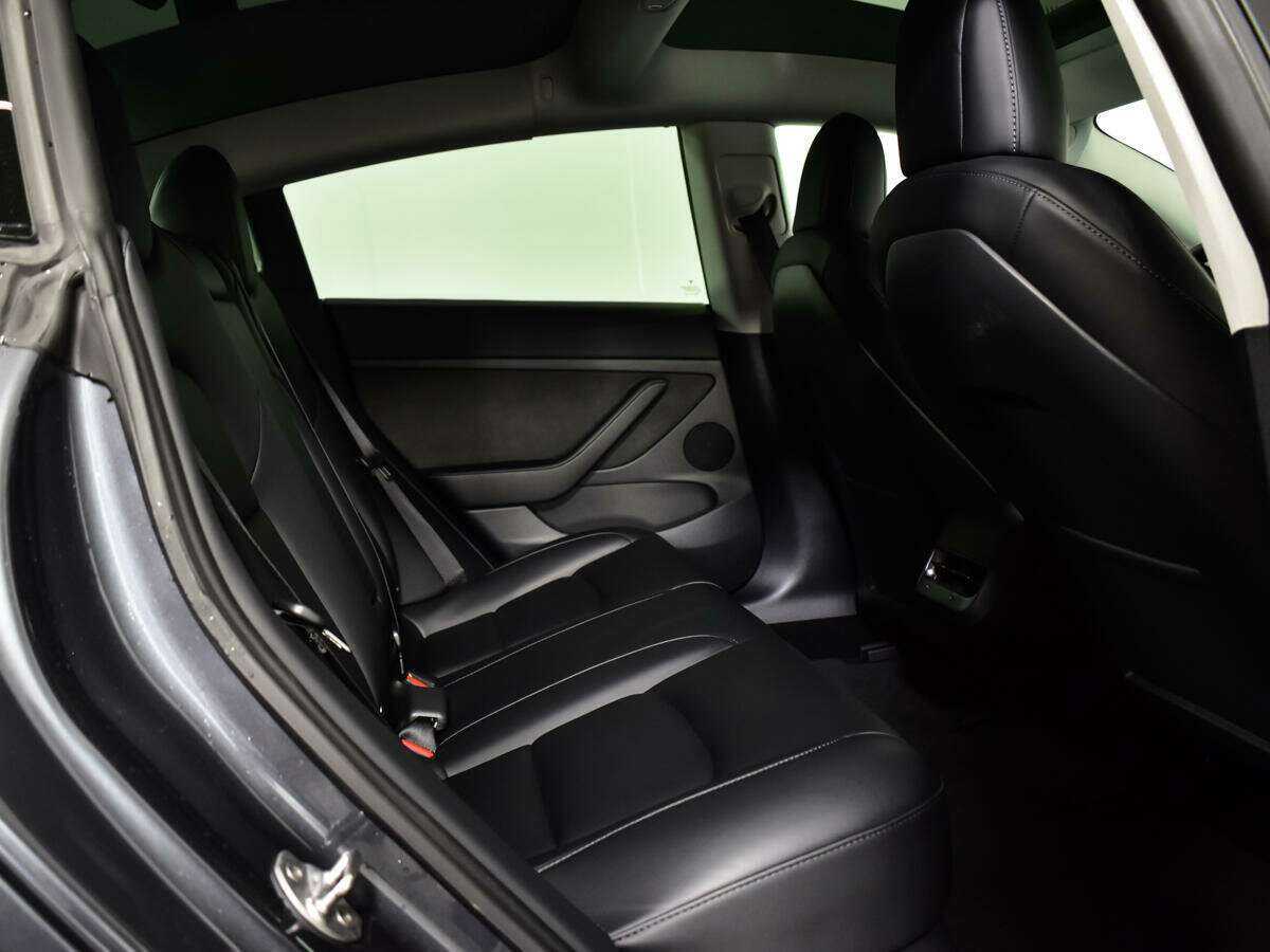 Tesla Model 3 Long Range, 2021 Фото №10