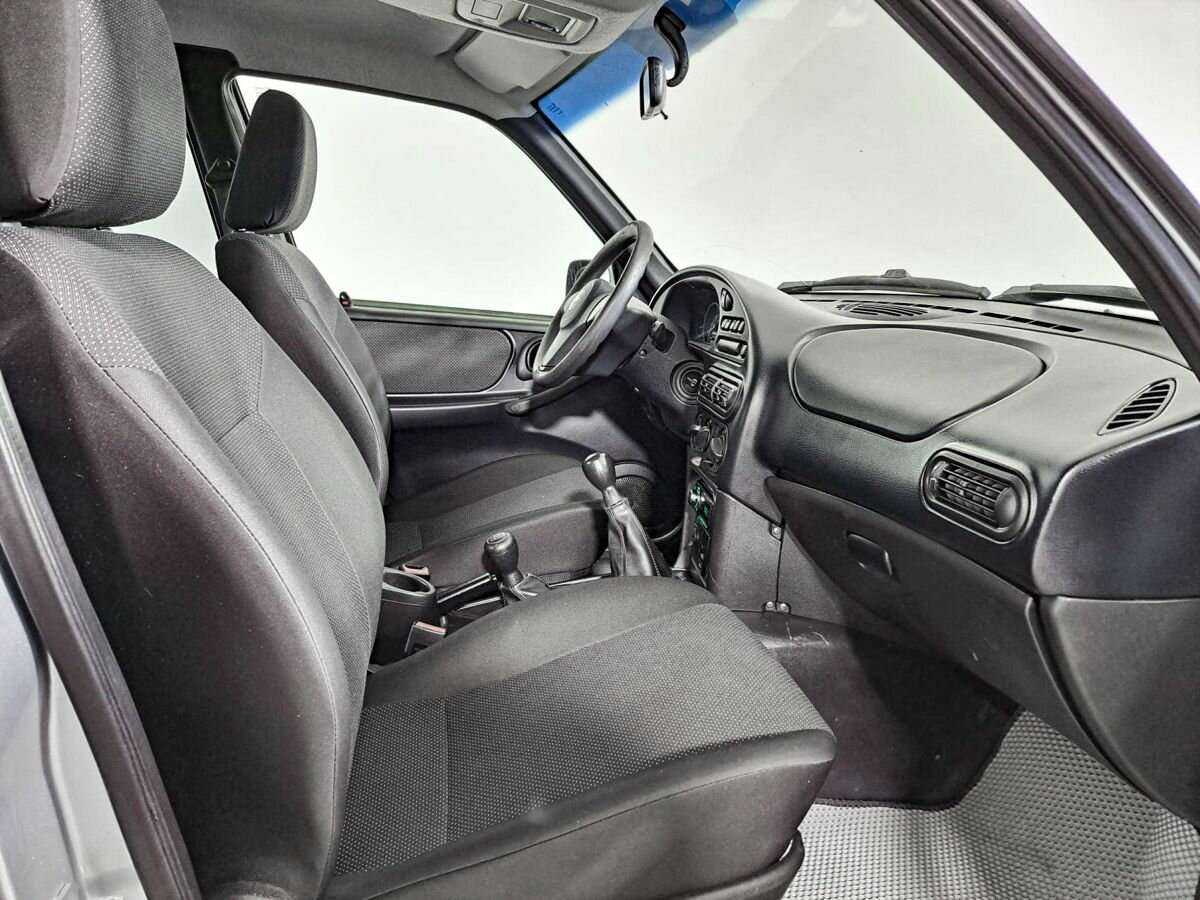 Chevrolet Niva, 2017 Фото №9