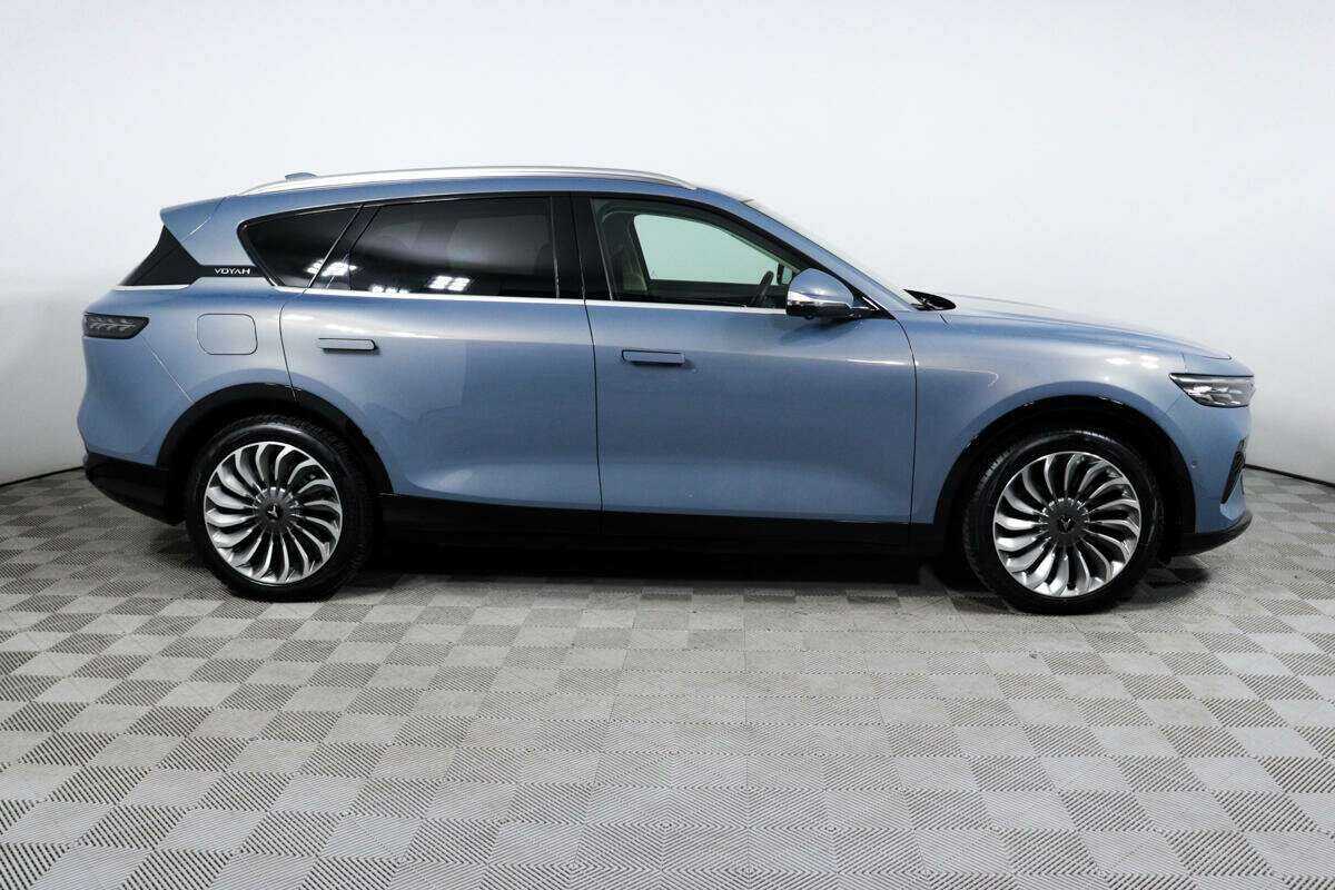 Voyah Free EVR, 2021 - 34 471 км. | Фото №4