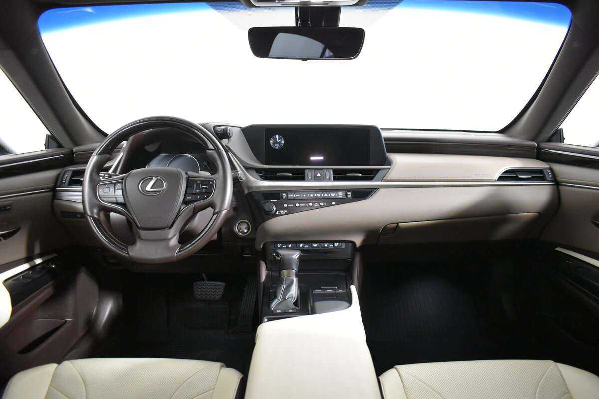 Lexus ES 250, 2018 Фото №12