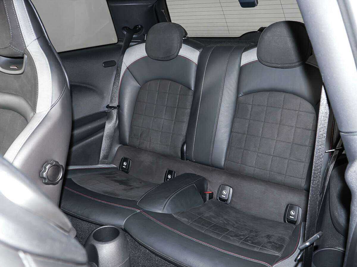 Mini Hatch JCW John Cooper Works, 2020 Фото №11