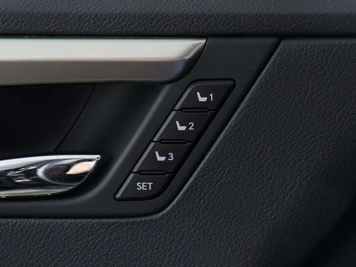 Lexus RX 300, 2018 Фото №13