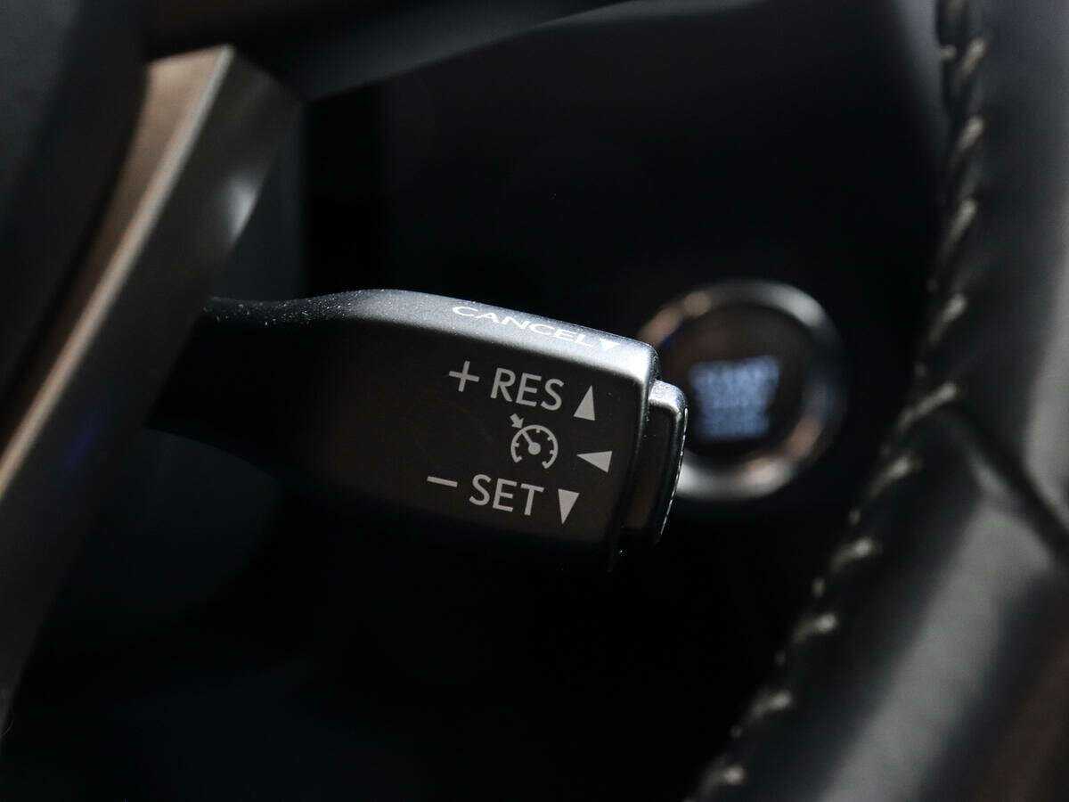 Lexus RX 300, 2018 Фото №14