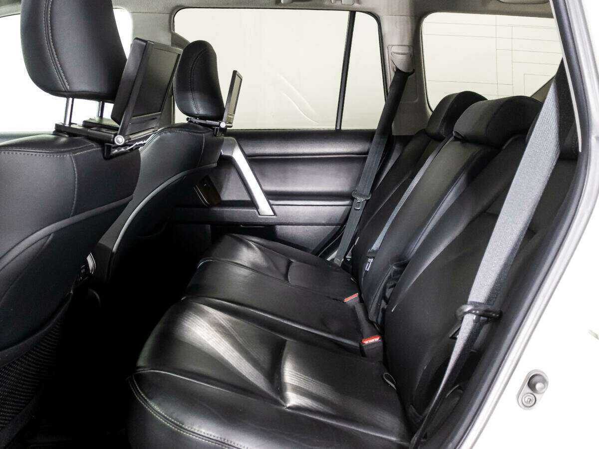 Toyota Land Cruiser Prado, 2015 Фото №10