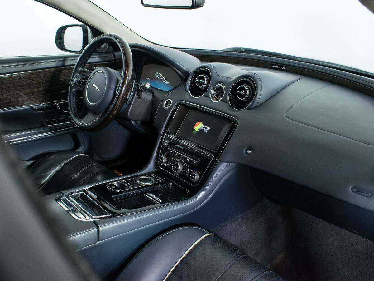 Jaguar XJ, 2014 Фото №9