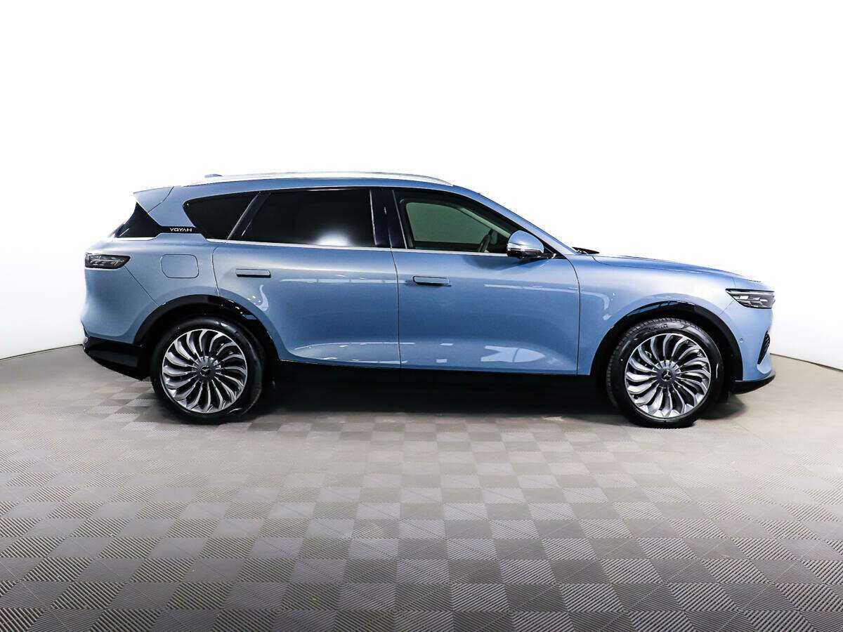 Voyah Free EVR, 2022 - 12 057 км. | Фото №4