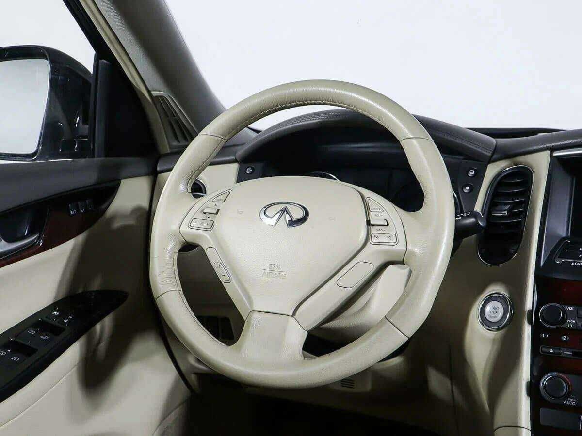 Infiniti QX50, 2015 Фото №15