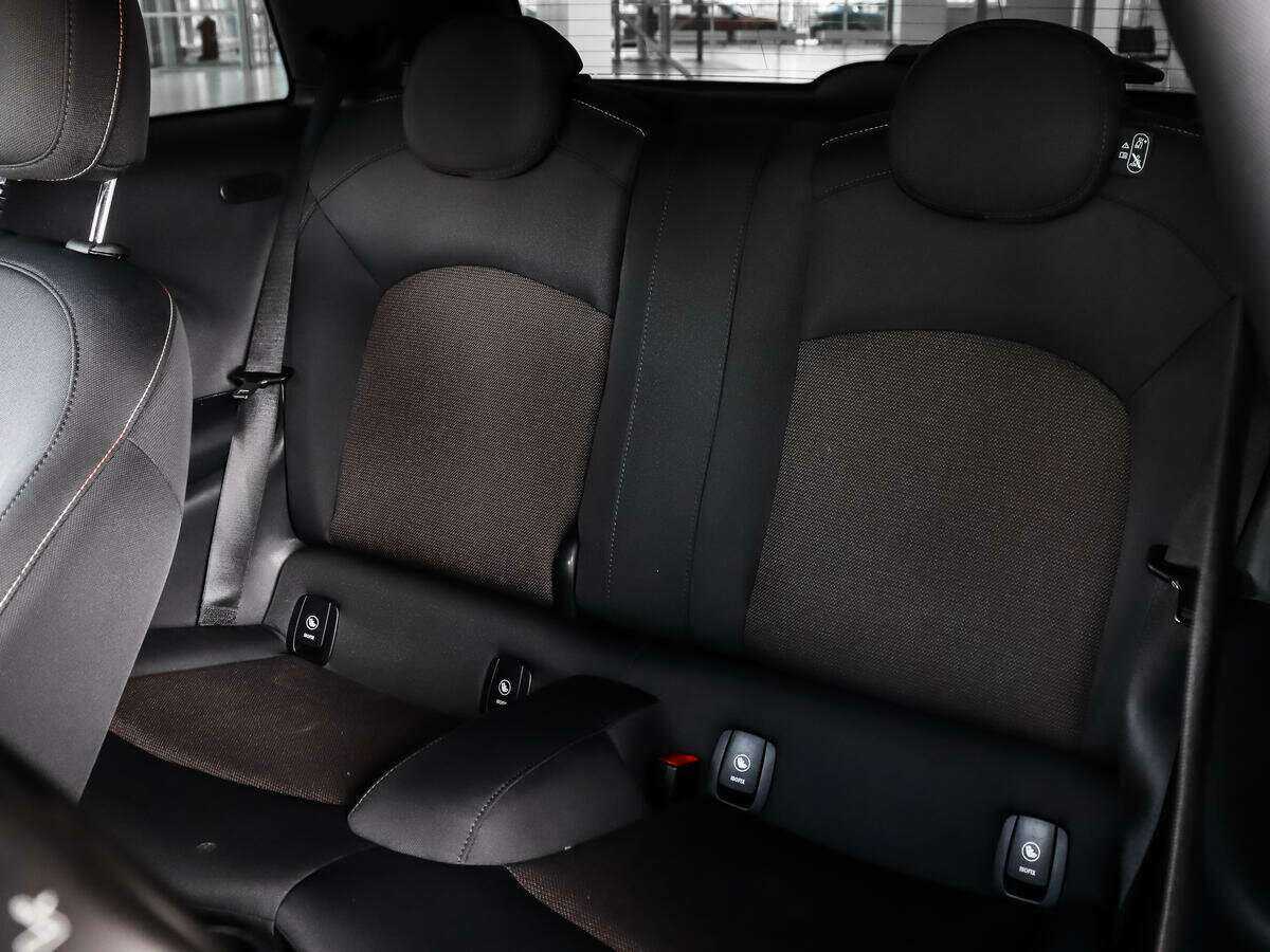 Mini Hatch Cooper, 2020 Фото №12