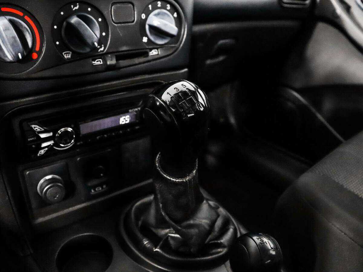 Chevrolet Niva, 2011 Фото №10