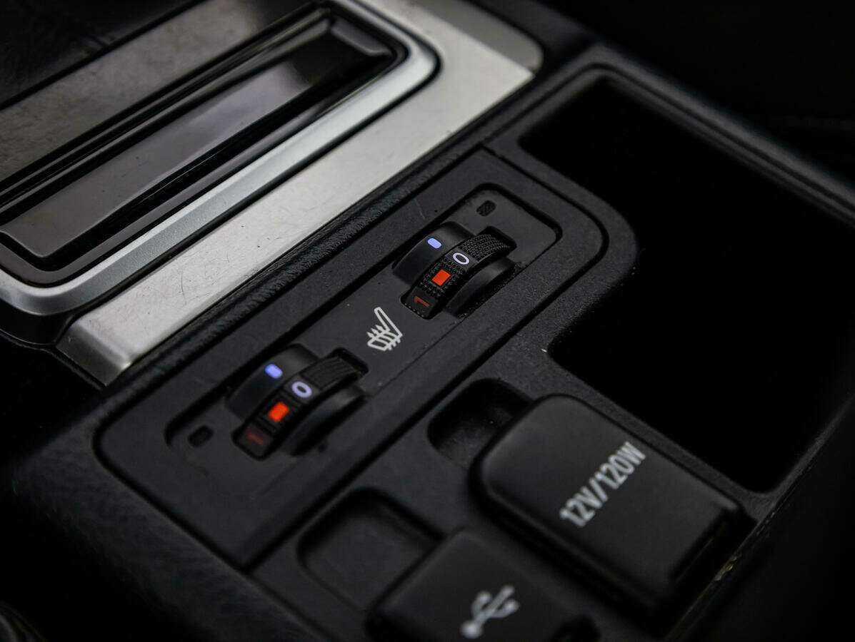 Toyota Land Cruiser Prado, 2021 Фото №13