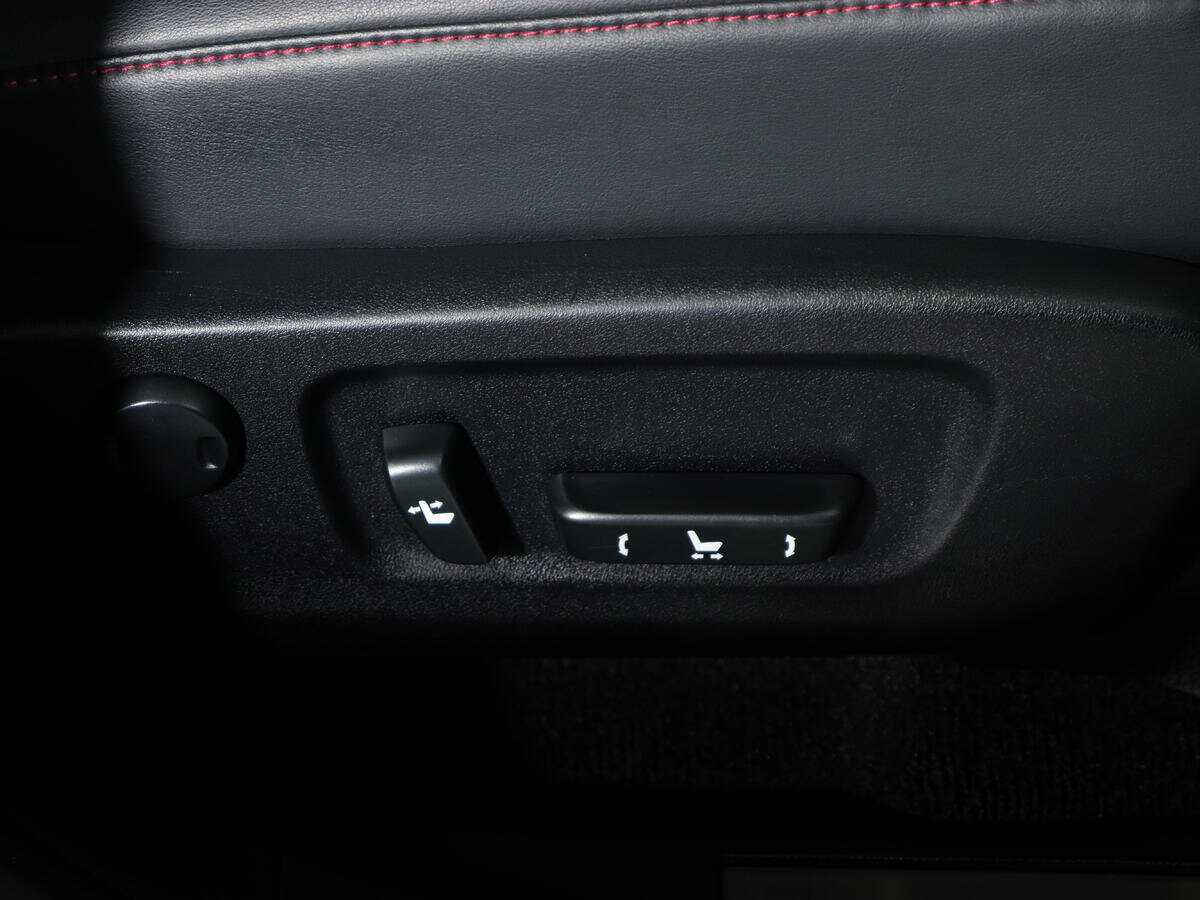 Lexus RX 350L, 2018 Фото №13