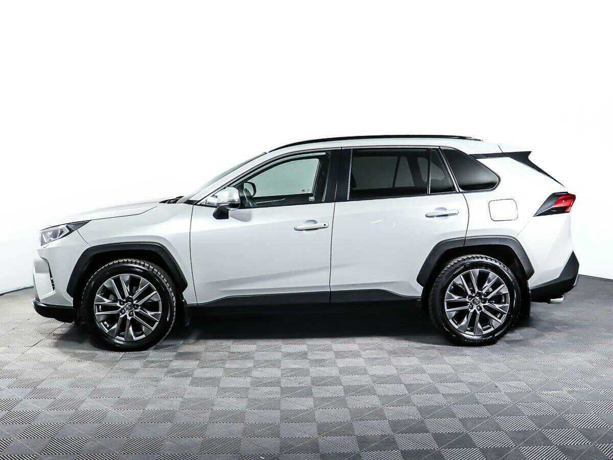 Toyota RAV4, 2021 - 66 912 км. | Фото №8