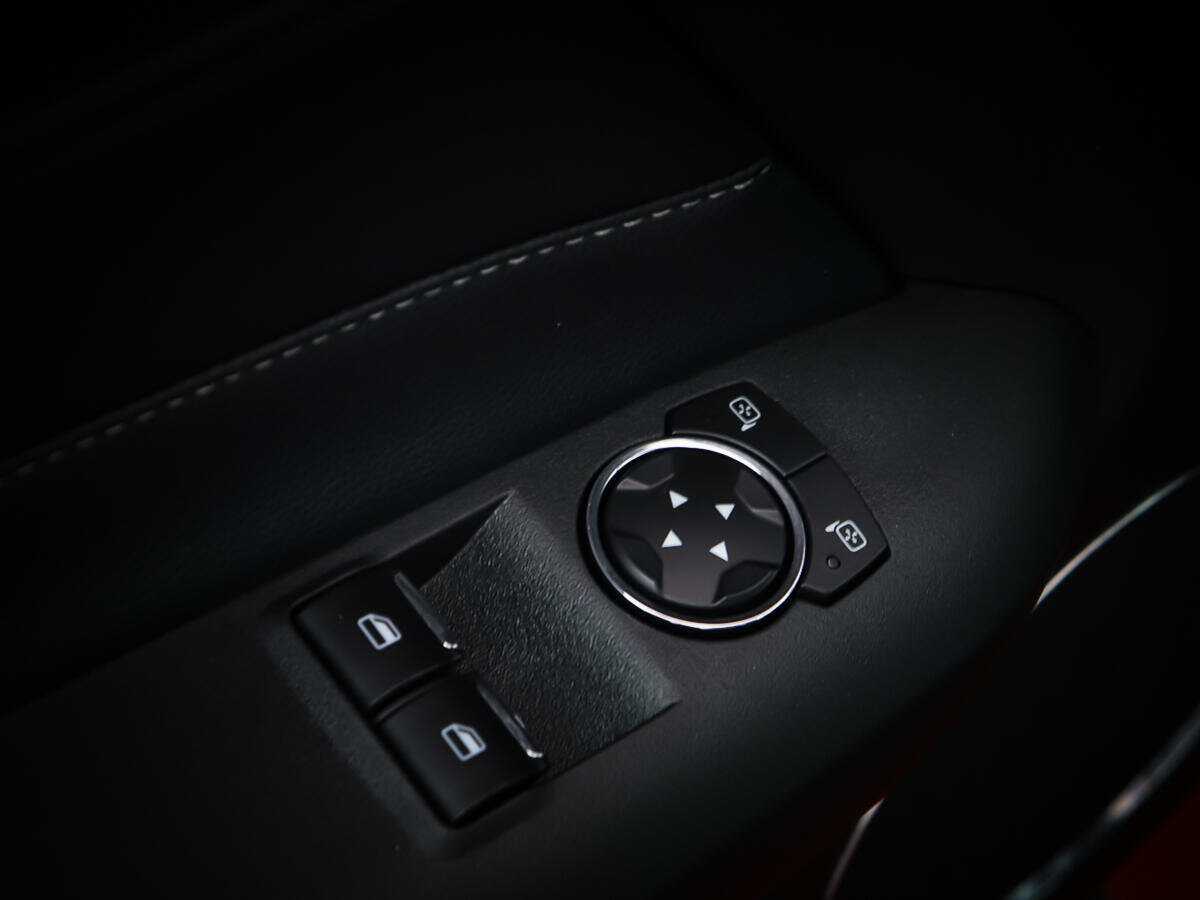 Ford Mustang, 2020 Фото №16