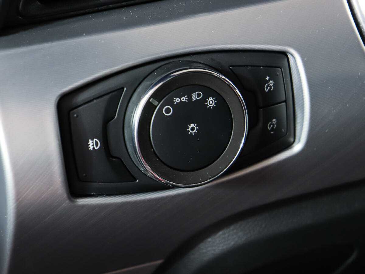 Ford Mustang, 2020 Фото №18