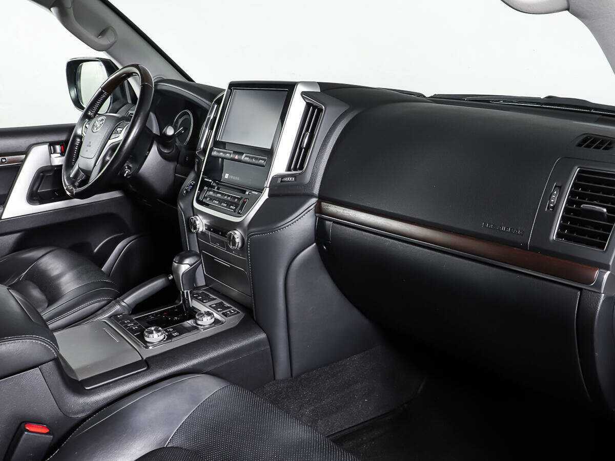 Toyota Land Cruiser, 2019 Фото №9