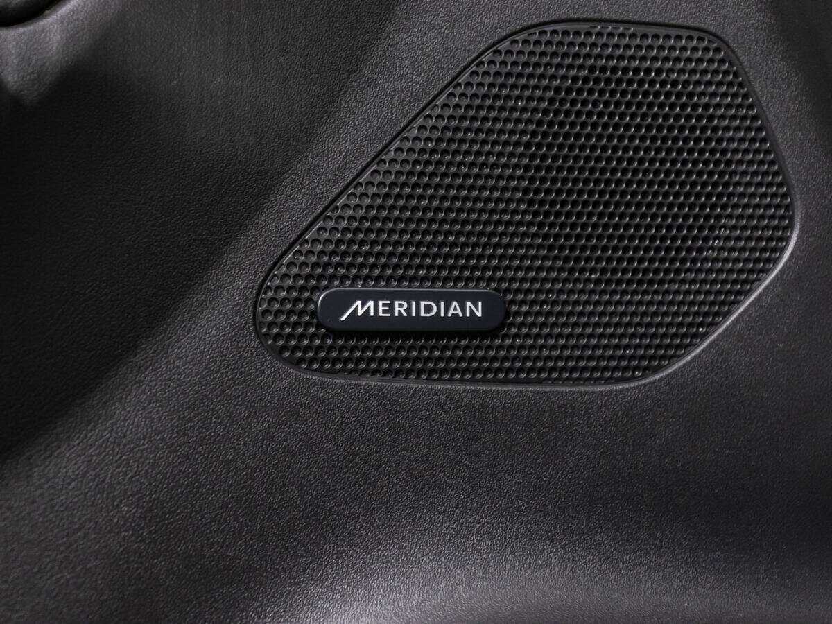 Jaguar F-Pace, 2017 Фото №21