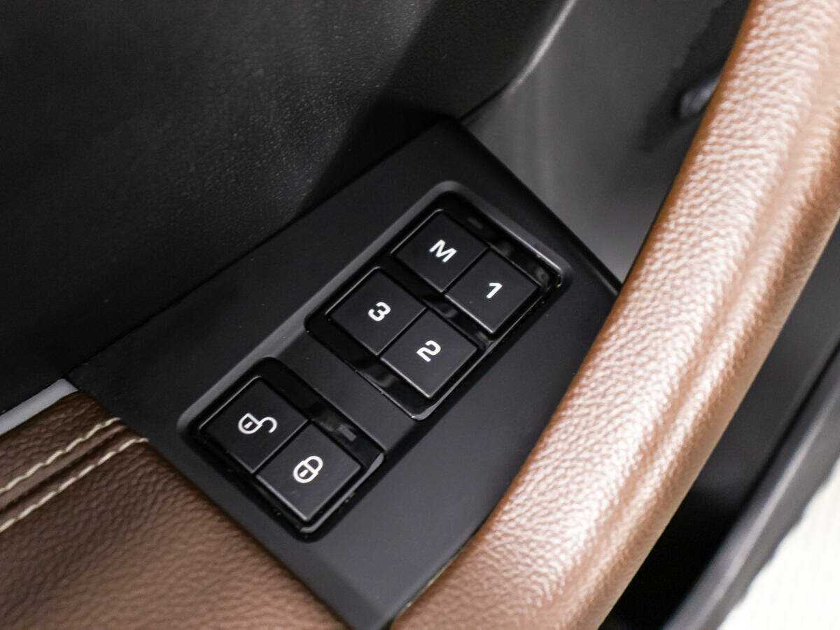 Jaguar F-Pace, 2017 Фото №22