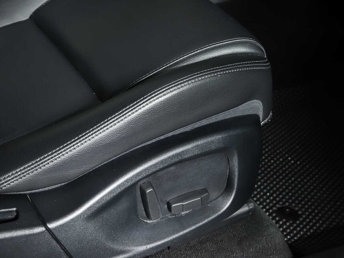 Jaguar F-Pace, 2016 Фото №15