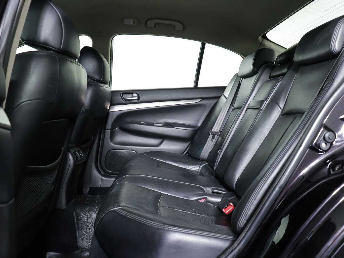 Infiniti G25, 2011 Фото №10