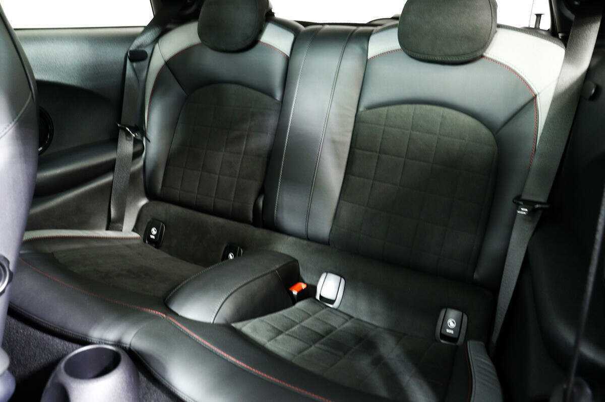 Mini Hatch JCW John Cooper Works, 2021 Фото №12