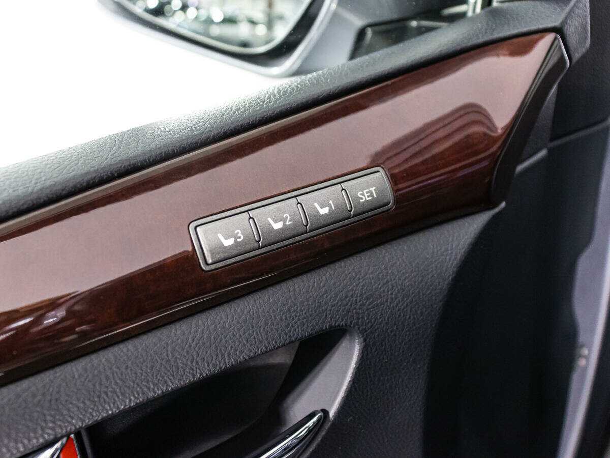 Lexus LX 570, 2014 Фото №14