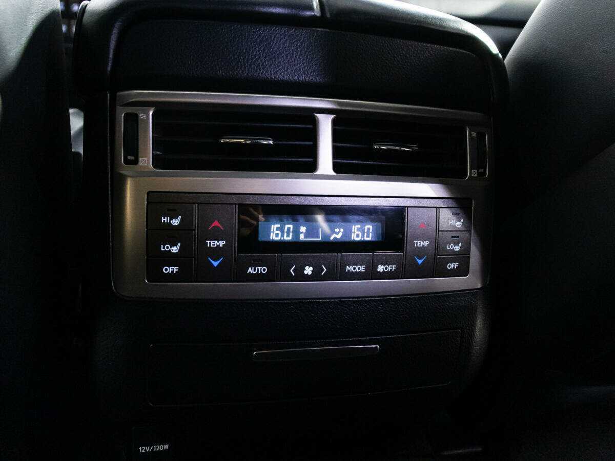 Lexus LX 570, 2014 Фото №22